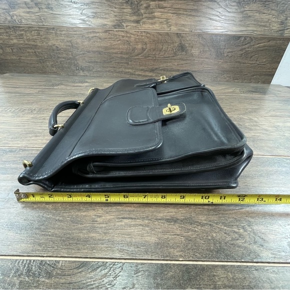 VTG Coach 5279 Black Leather Messenger Briefcase USA - Picture 13 of 13